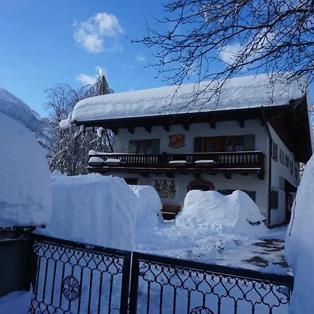 بيت ضيافة Haus Sonnenblick بايريشزيل