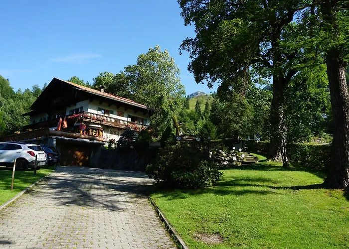 Haus Sonnenblick بيت ضيافة بايريشزيل